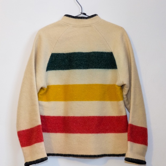 SOLD Wool rich Hudson Bay pullover - Picture 7 of 7